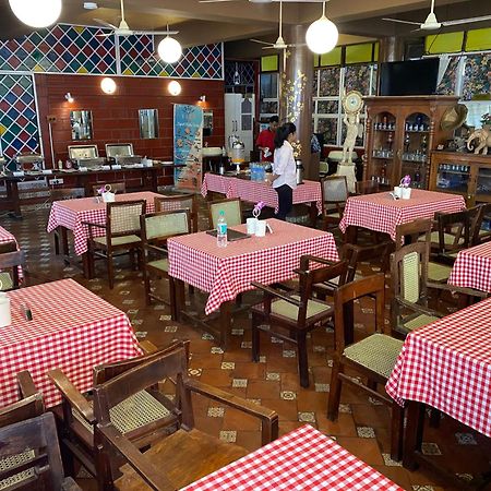 โกลเดน โลตัส Bed & Breakfast บังกาลอร์ ภายนอก รูปภาพ