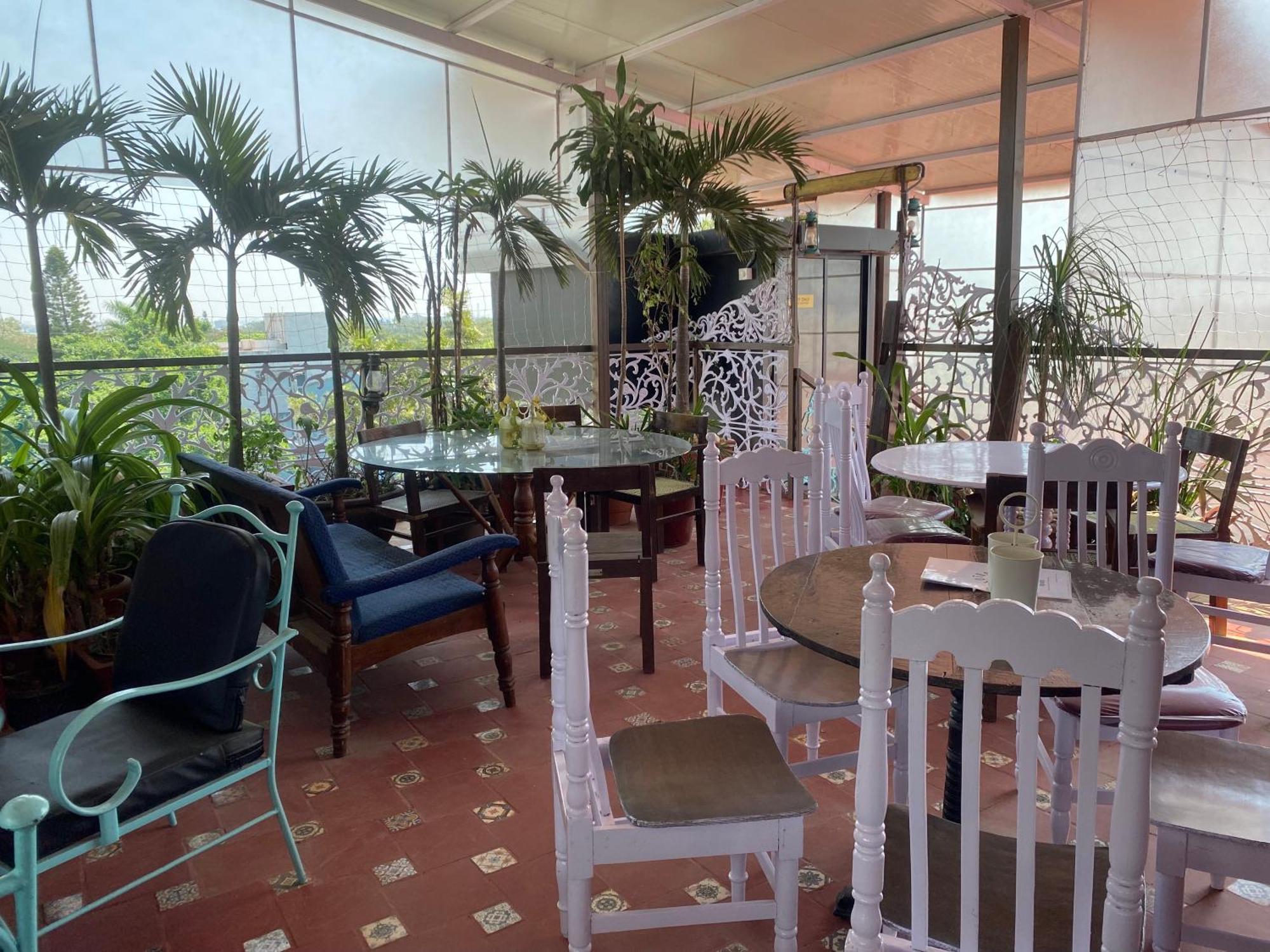 โกลเดน โลตัส Bed & Breakfast บังกาลอร์ ภายนอก รูปภาพ
