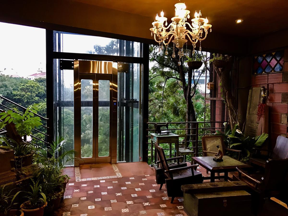 โกลเดน โลตัส Bed & Breakfast บังกาลอร์ ภายนอก รูปภาพ